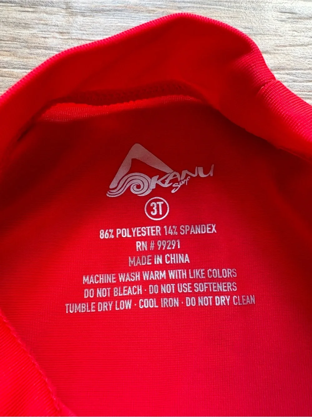 Kanu Surf Kids Red Rash Guard Swim Shirt, Size 3T